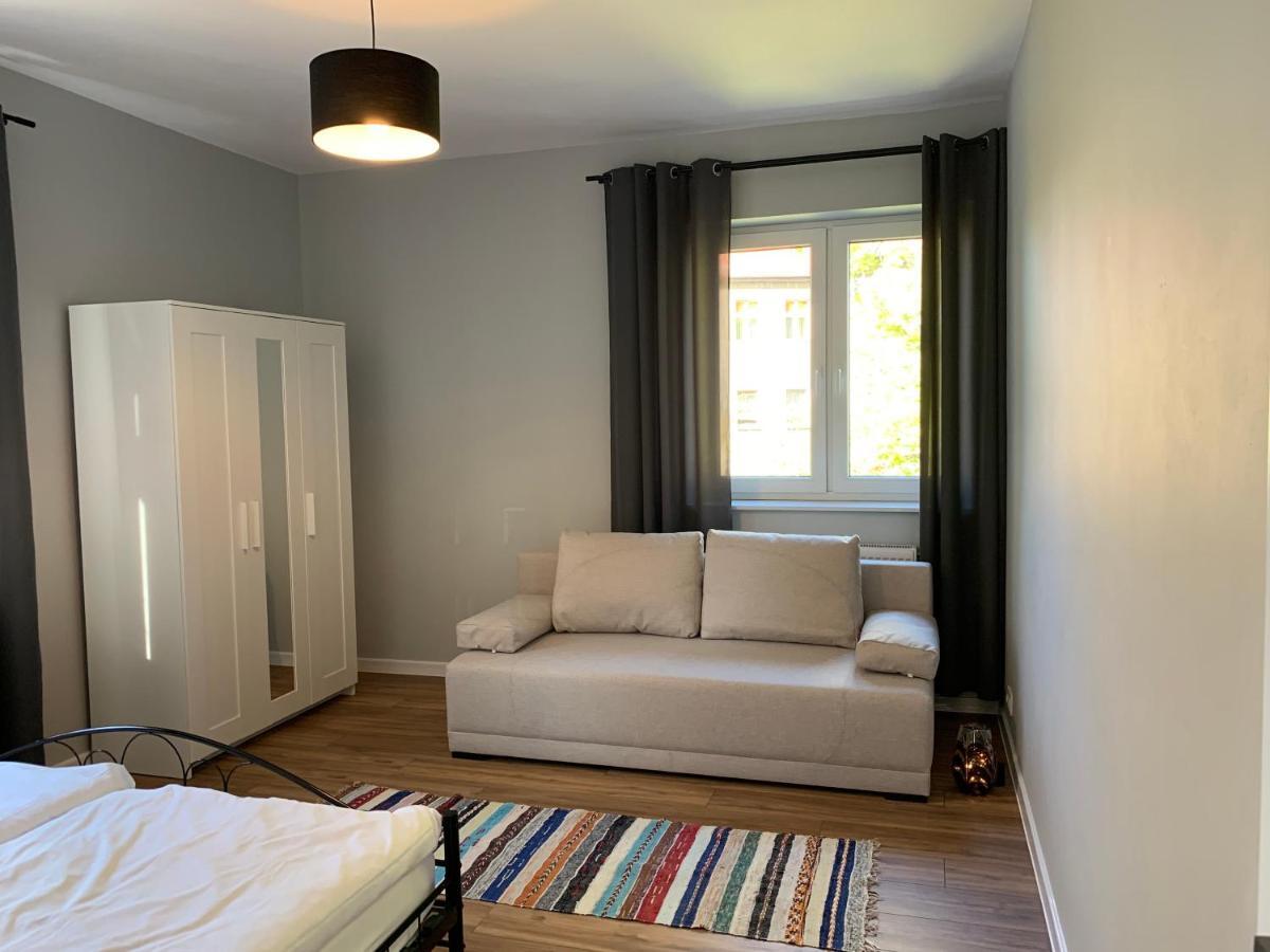 Grey Apartment 50 M2 Tarnowskie Gory Exterior photo